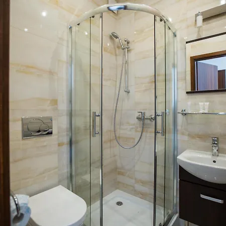 Baltica Aparthotel 3*